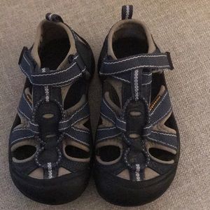 Keen kids water shoes